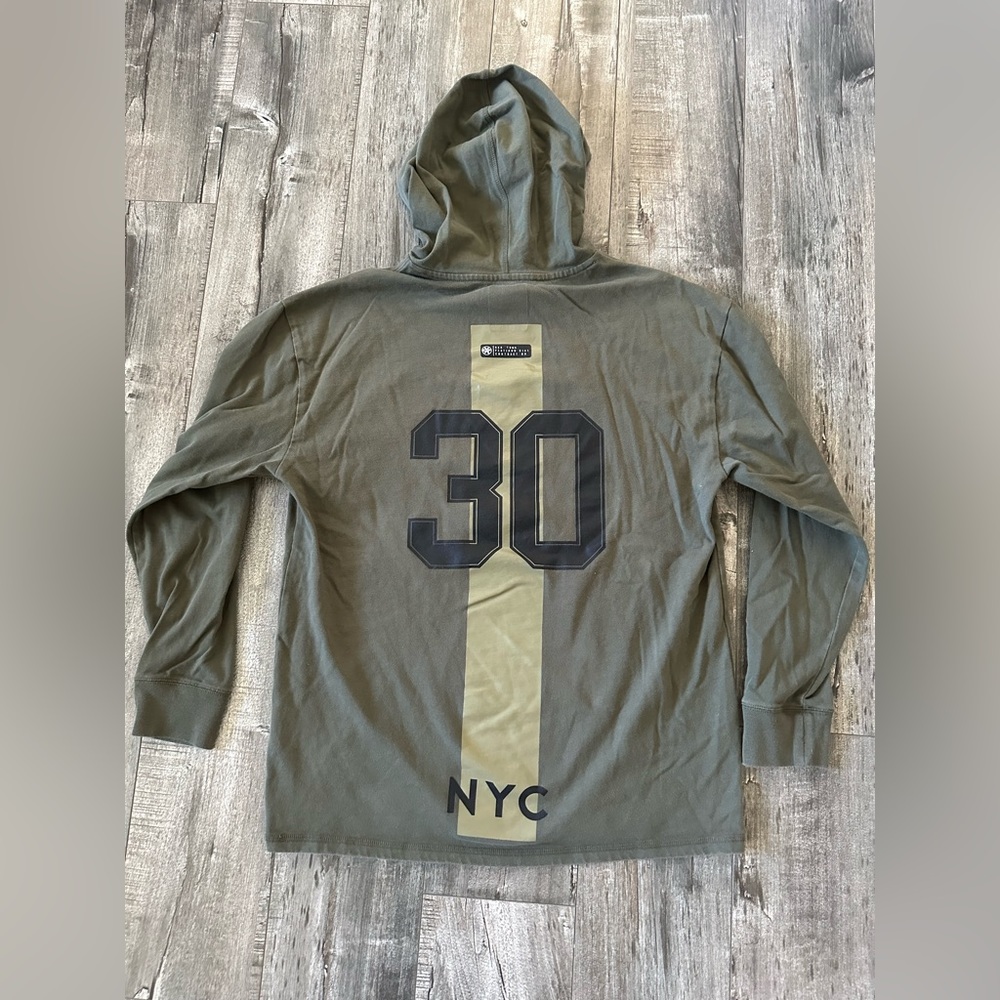 Express Size Medium Top - image 4